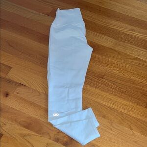 Alo 7/8 White Leggings - Size XXS